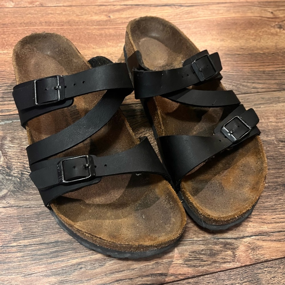 Birkenstock size 39 (8-8.5)